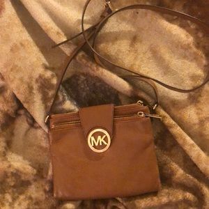 MK small crossbody *HAS FLAWS*